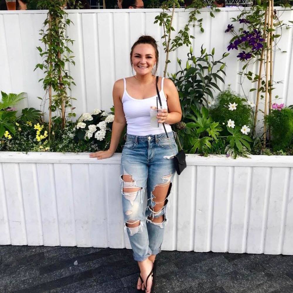 Meet your Posher, Laine